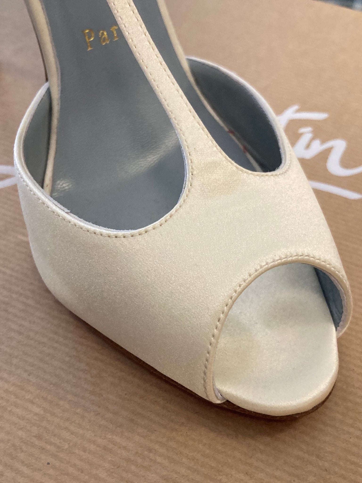 Senora 100 Crepe Satin Heels