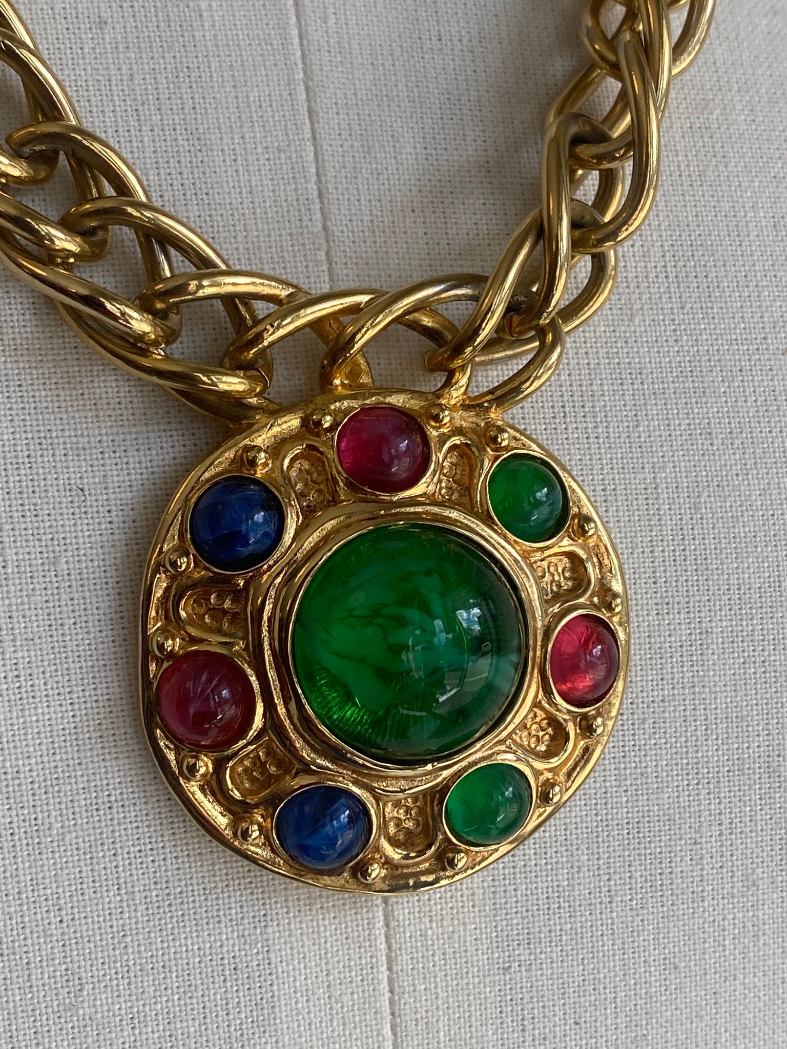 Vintage Pendant Necklace