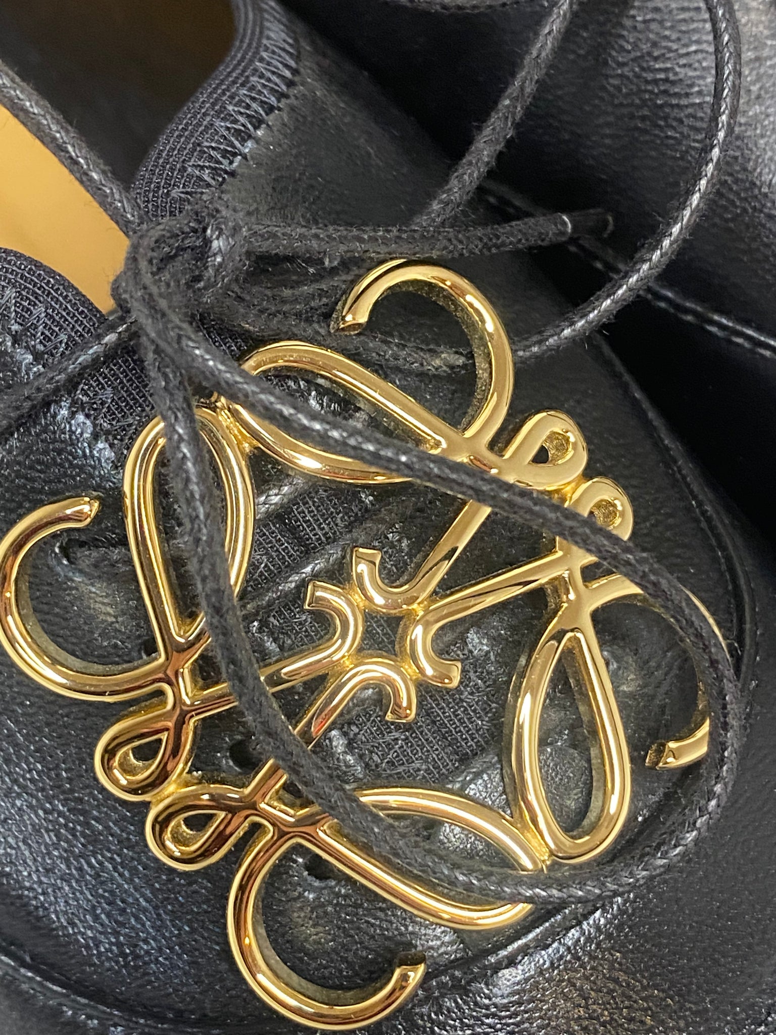 Anagram Soft Derby Pumps