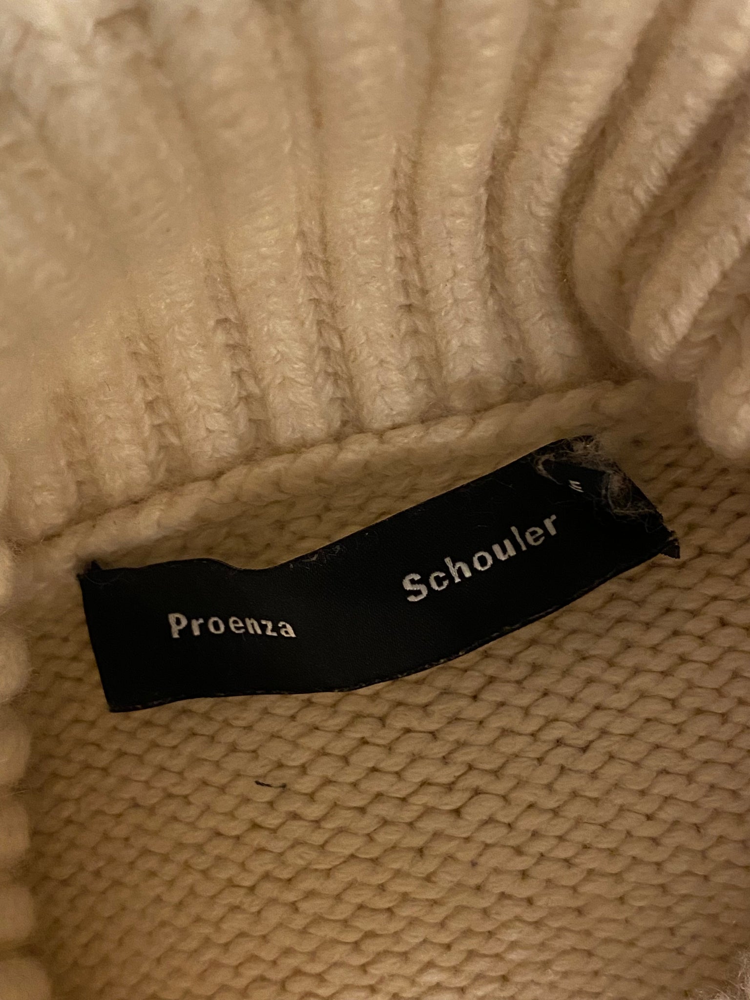 Boxy Cropped Cashmere Sweater