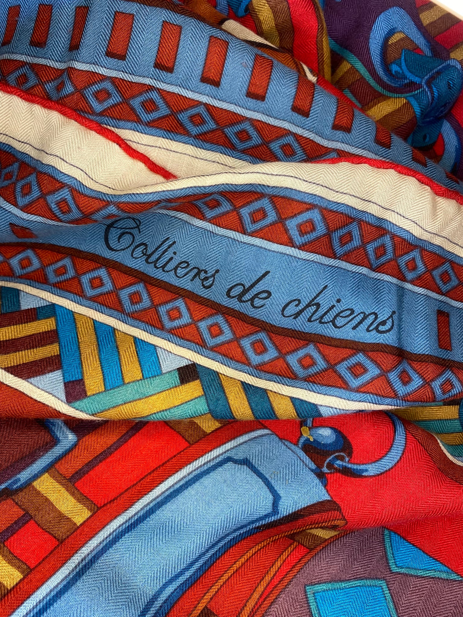 Colliers de Chiens Cashmere Shawl