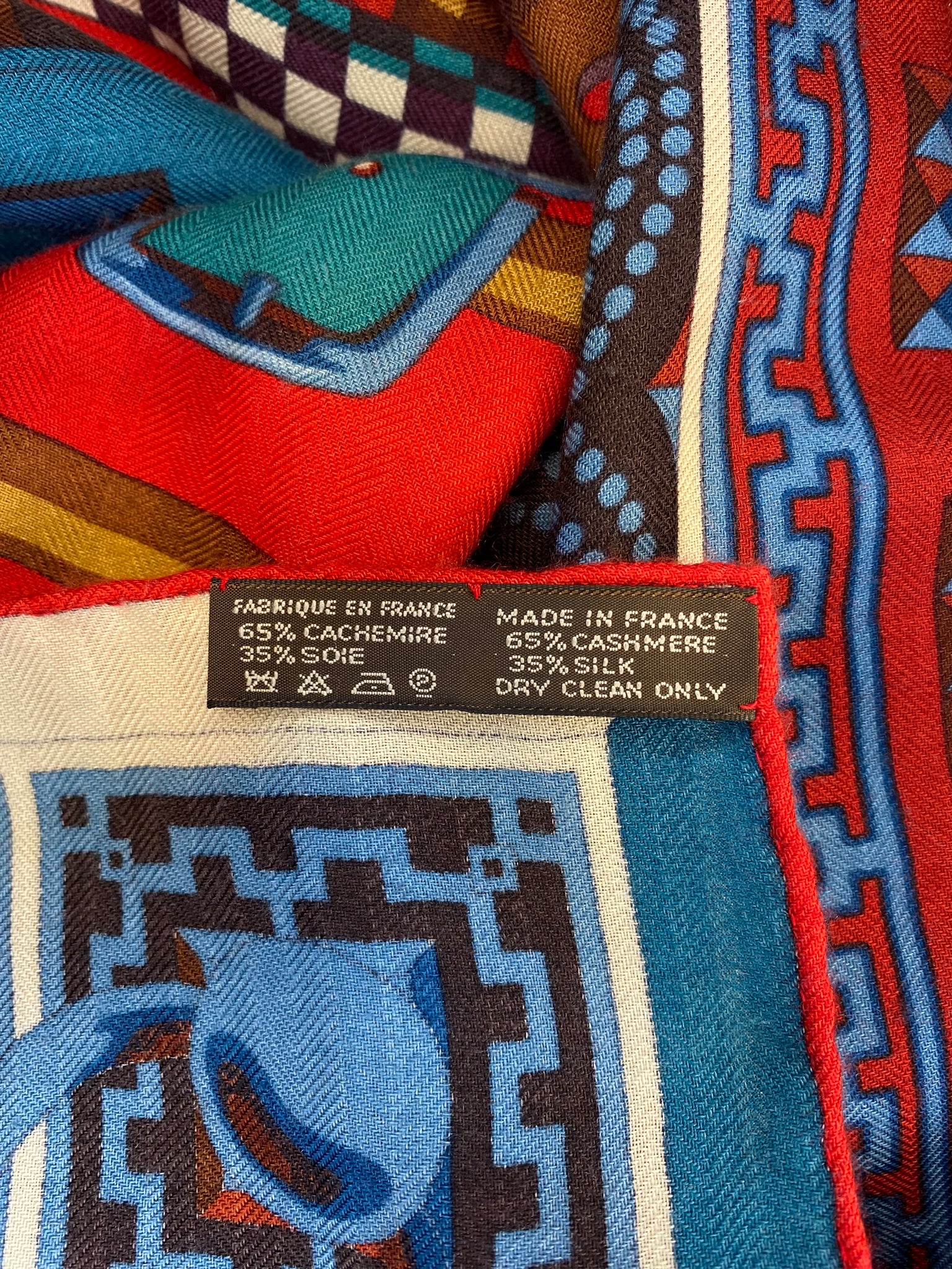 Colliers de Chiens Cashmere Shawl