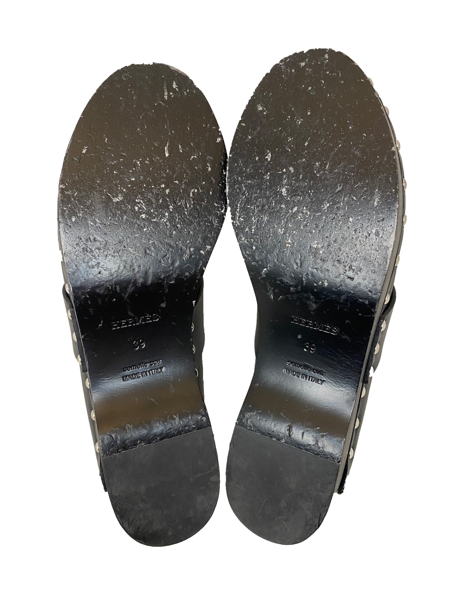 Calya Leather Clogs