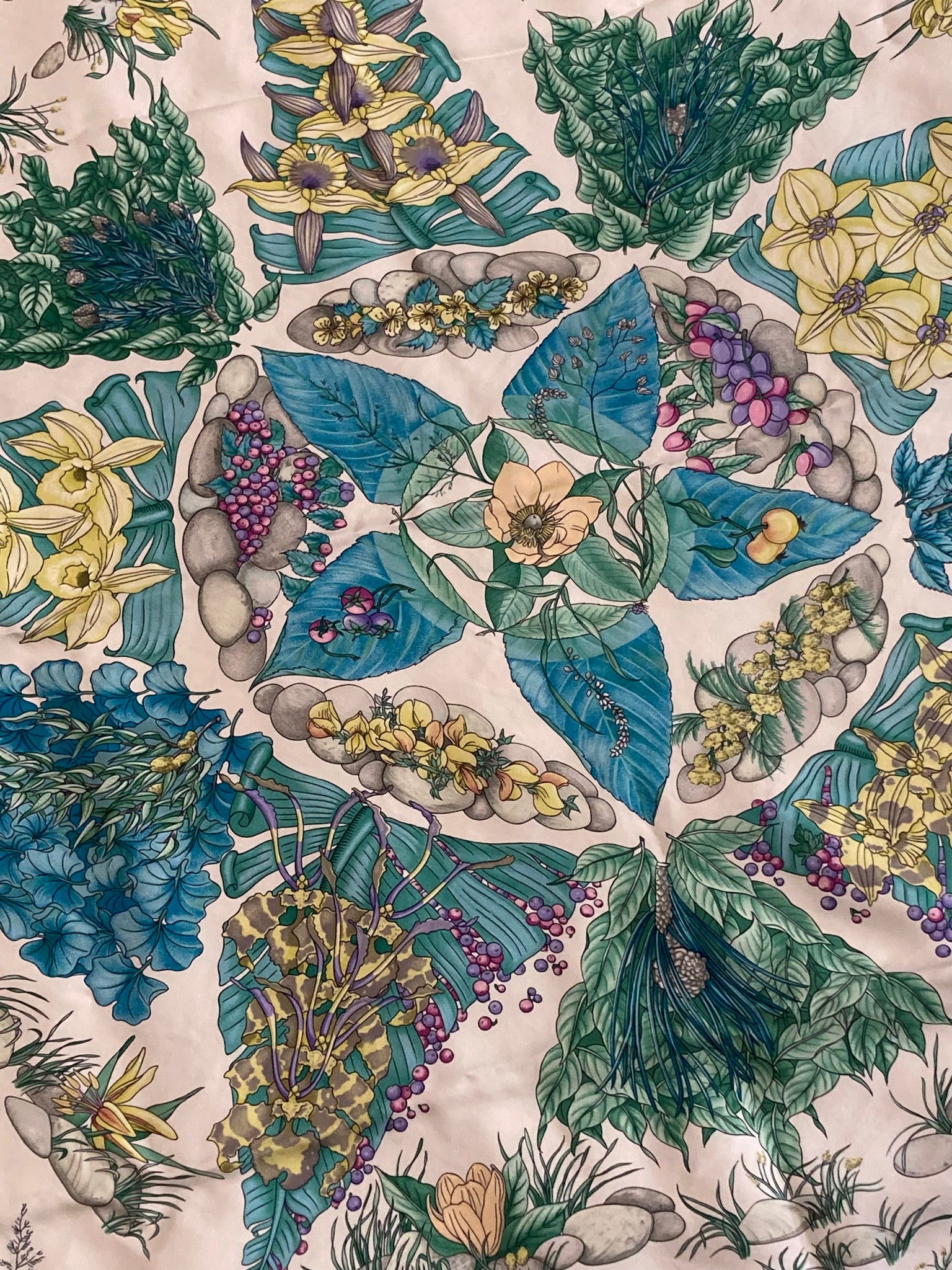 Silk Pythagore Scarf