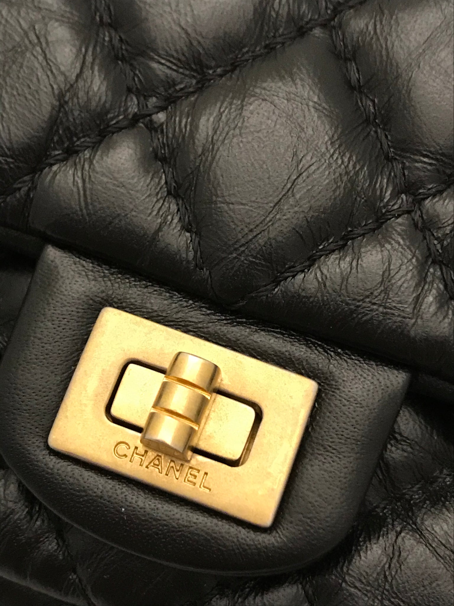 Quilted Leather Re Issue 2.55 Belt Bag