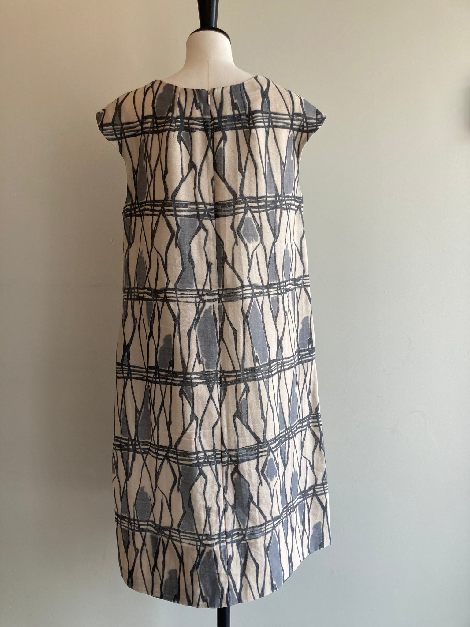 Graphic Print Midi Dress