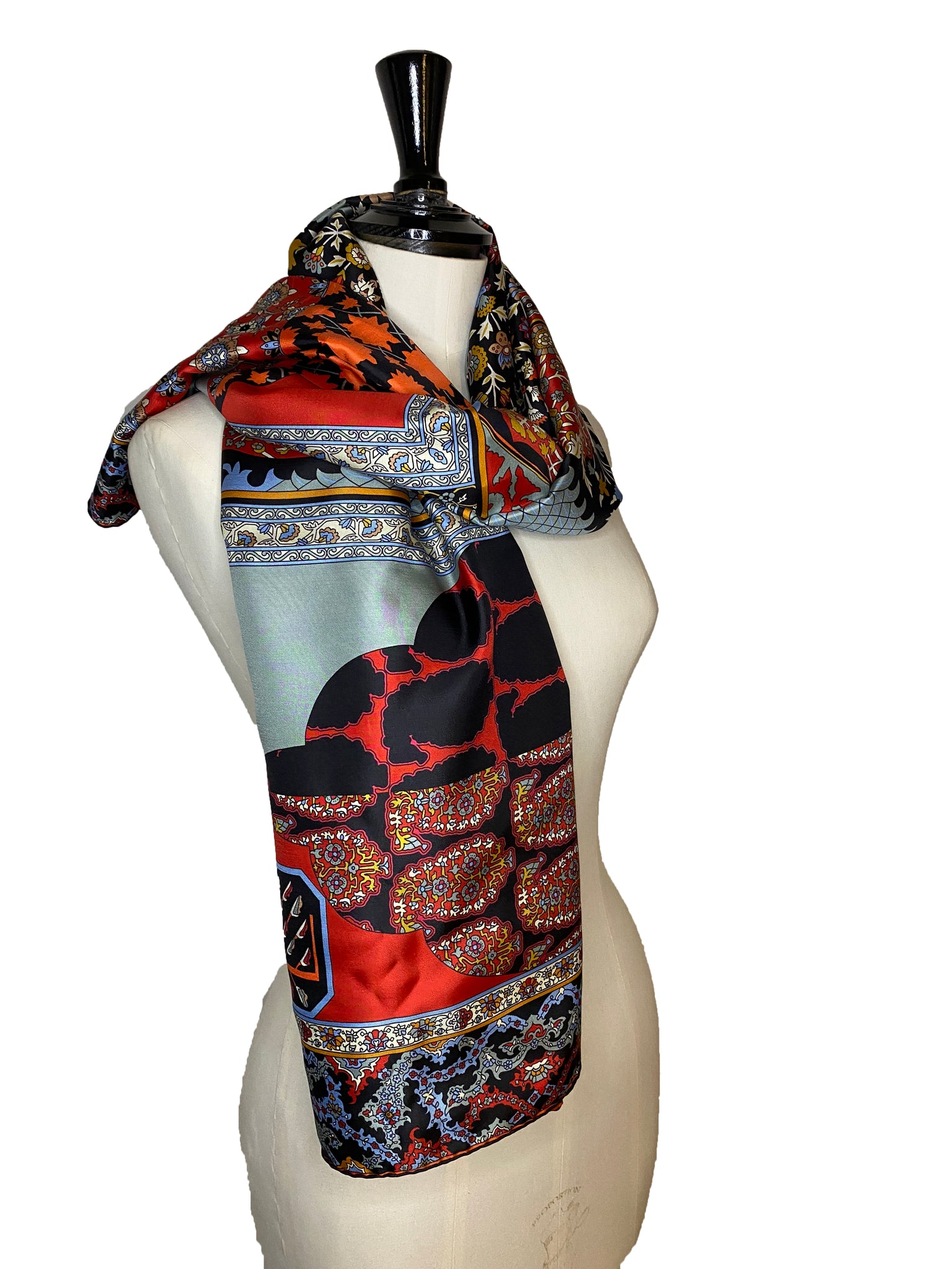 Tapis Persans Silk Shawl