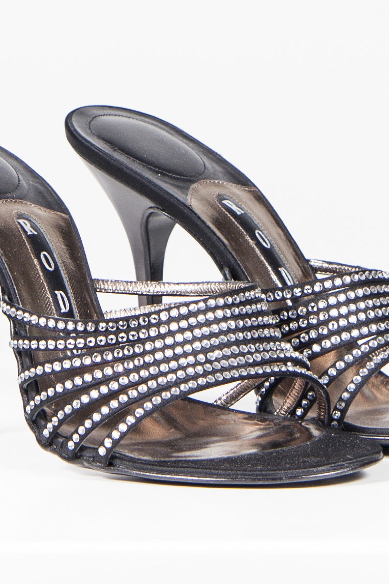 Isabella's Wardrobe Rodo Diamante mules.