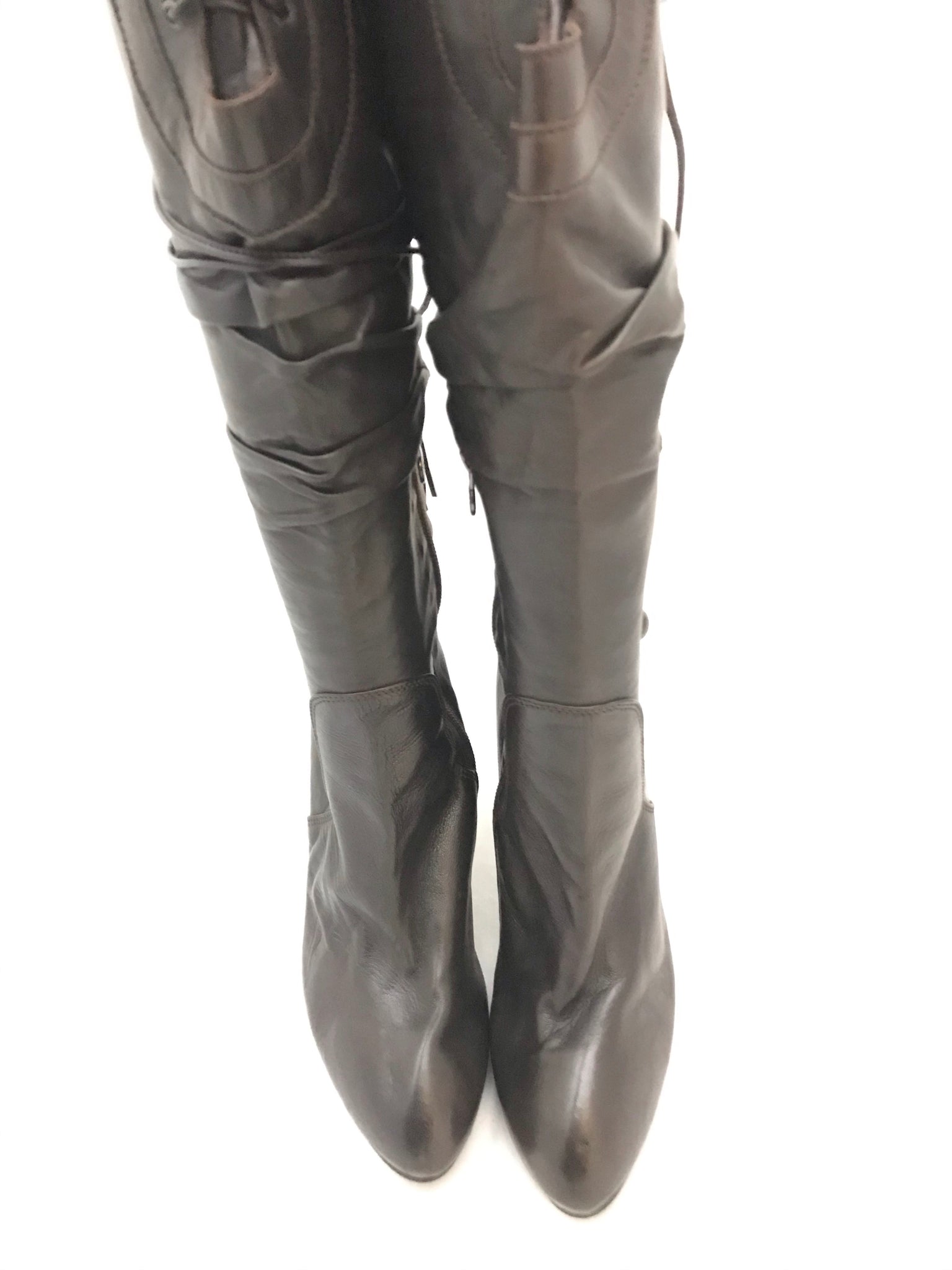 Isabella's Wardrobe Le Silla Knee High Boots.