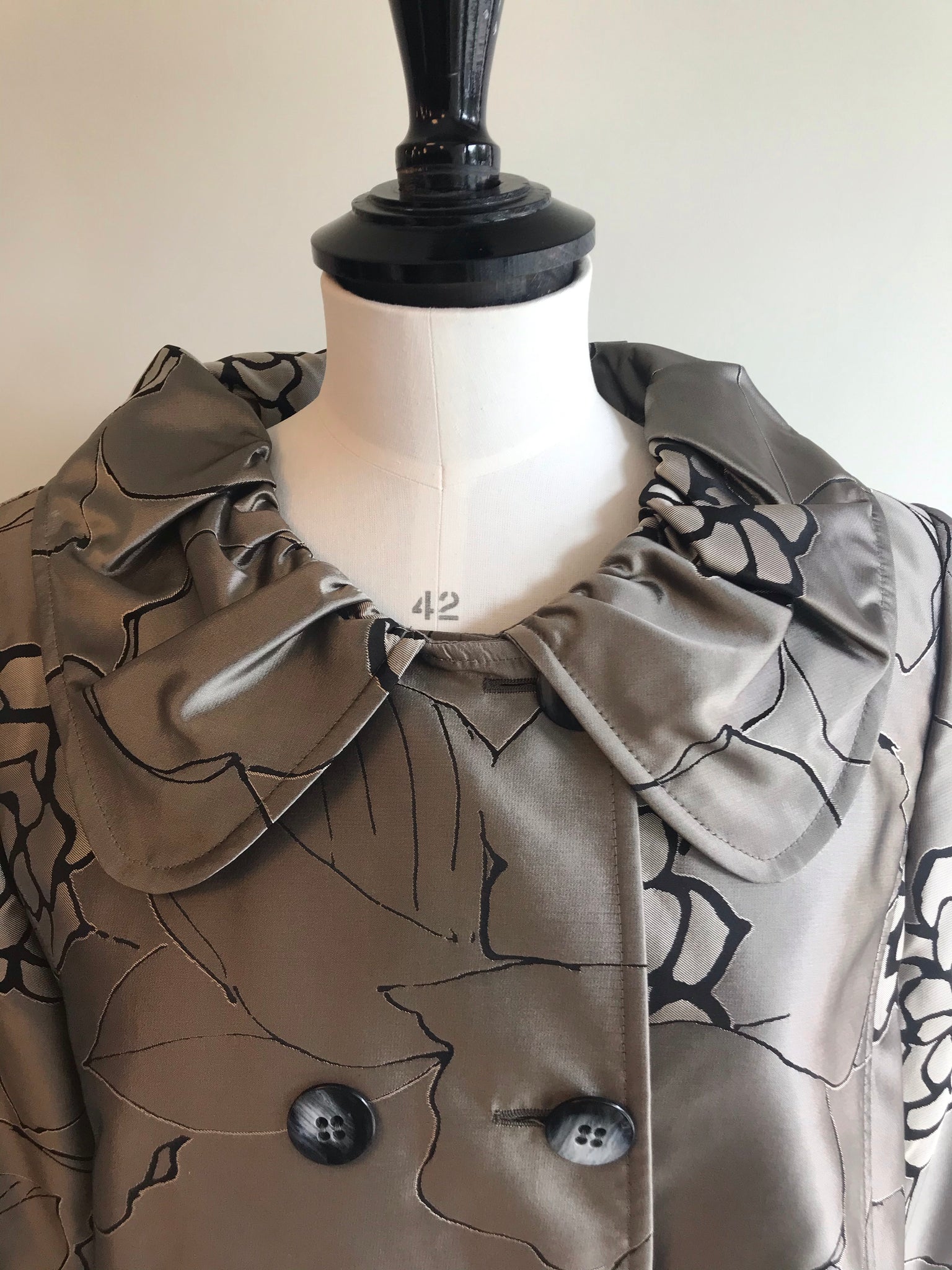 Isabella's Wardrobe Armani Collenzioni Evening Jacket.