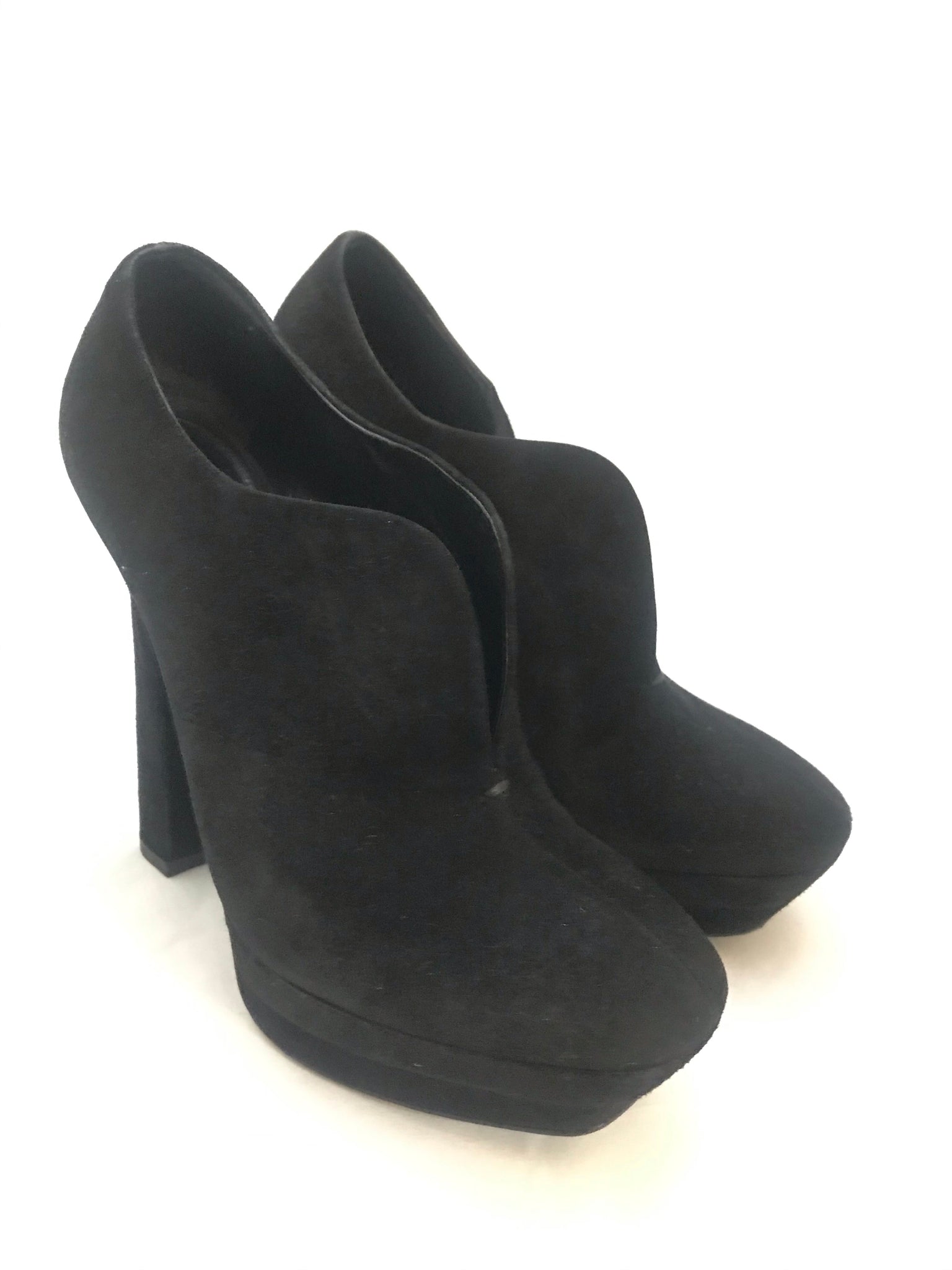 Isabella's Wardrobe Bottega Veneta Suede Ankle Boots.