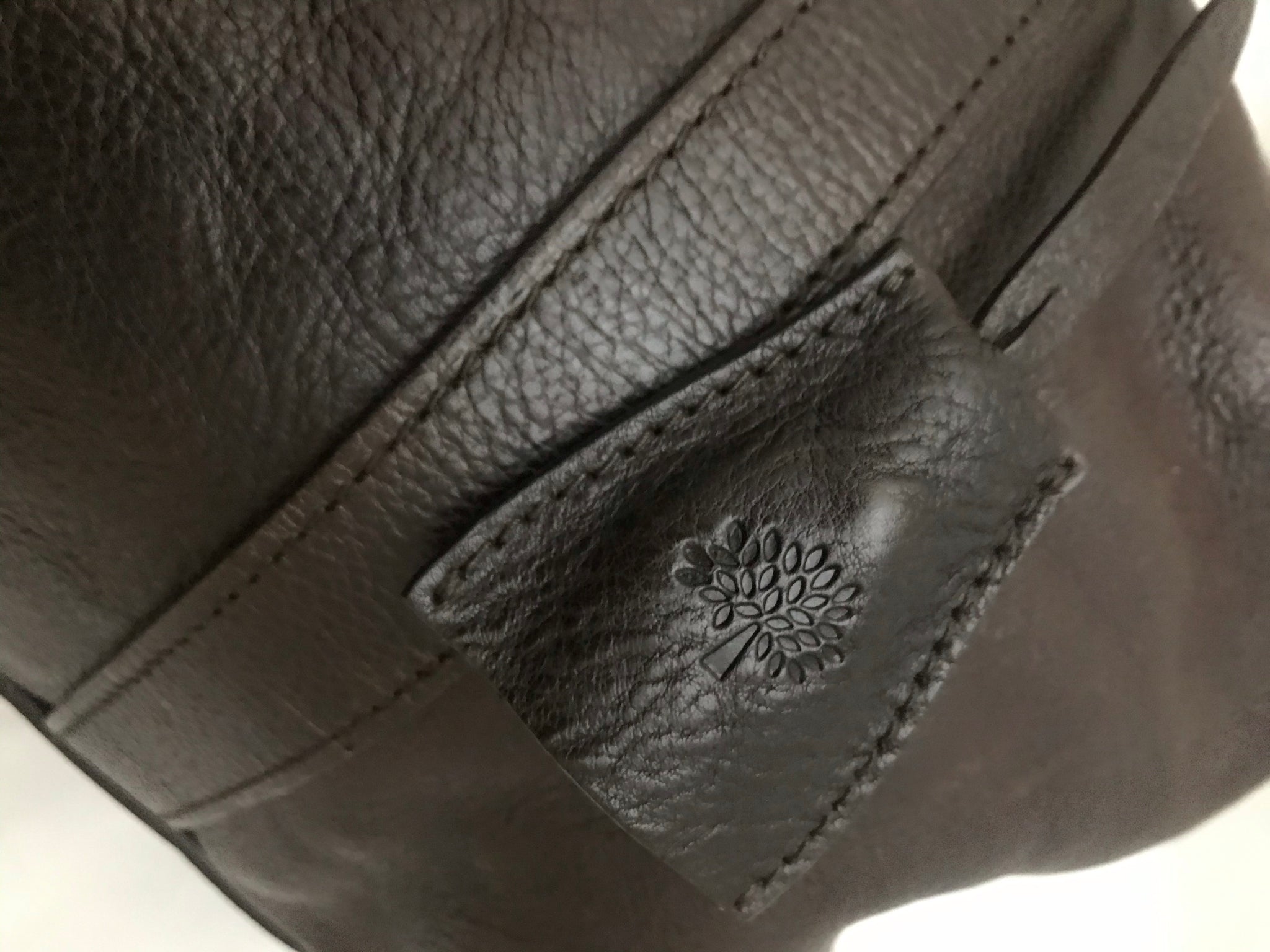 Isabella's Wardrobe Mulberry "Clipper" Hold All.