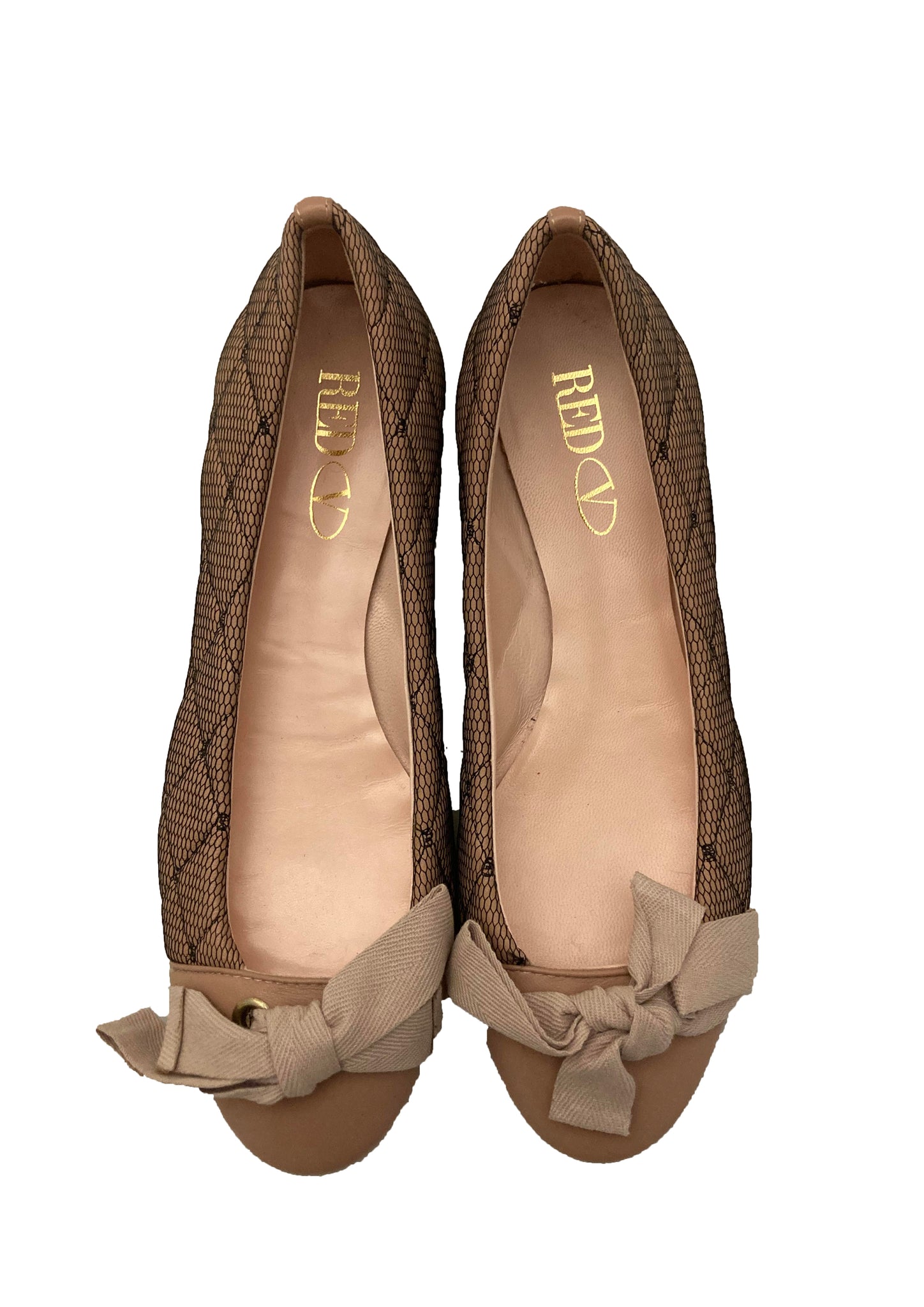 Quilted Lace Pumps